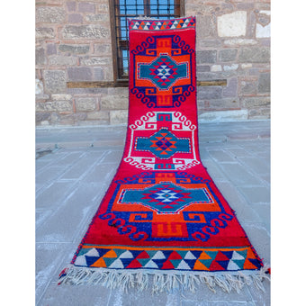 4425 Handwoven Vintage Rug 3’4x12’3