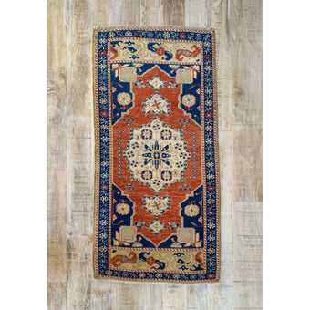 4440 Handwoven Antique Rug 1’10x3’9