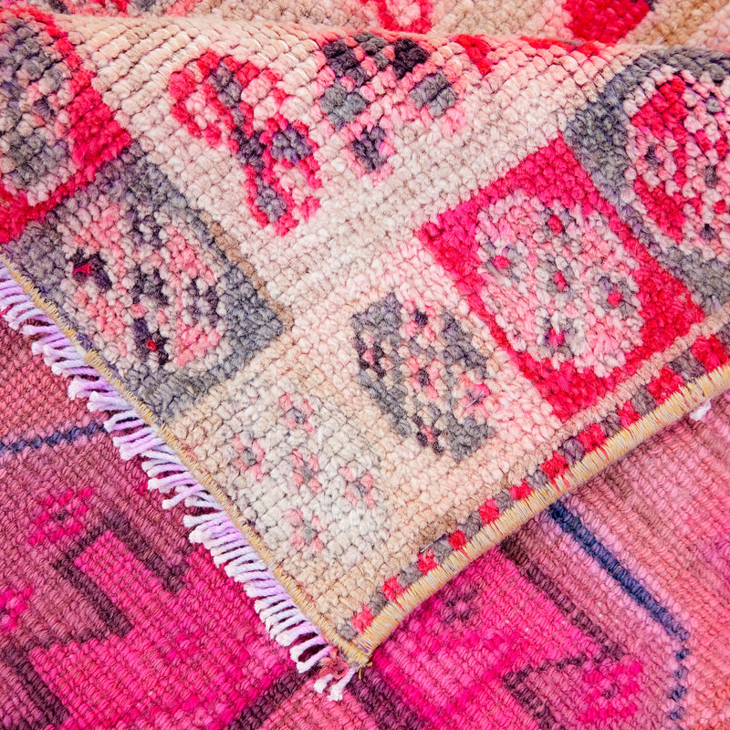 4708 Handwoven Vintage Rug 2'9x12'2