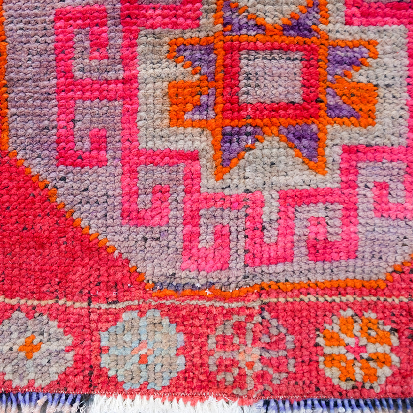 4719 Handwoven Vintage Rug 2'10x14'4