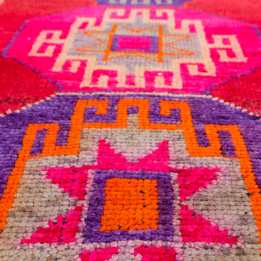 4719 Handwoven Vintage Rug 2'10x14'4