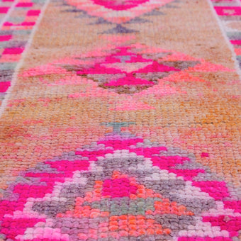 4723 Handwoven Vintage Rug 2'9x13'6 NND