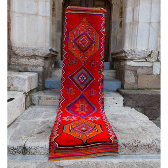 4734 Handwoven Vintage Rug 3'1x11'5