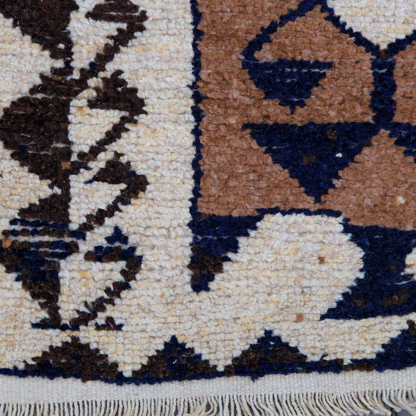 4755 Handwoven Vintage Rug 3'1x10'1