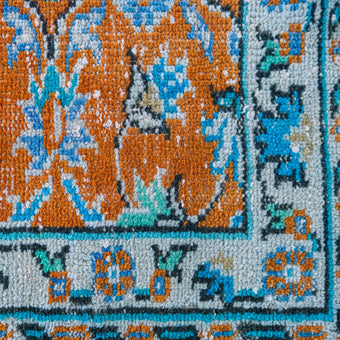 4793 Handwoven Vintage Rug 2'9x11'1