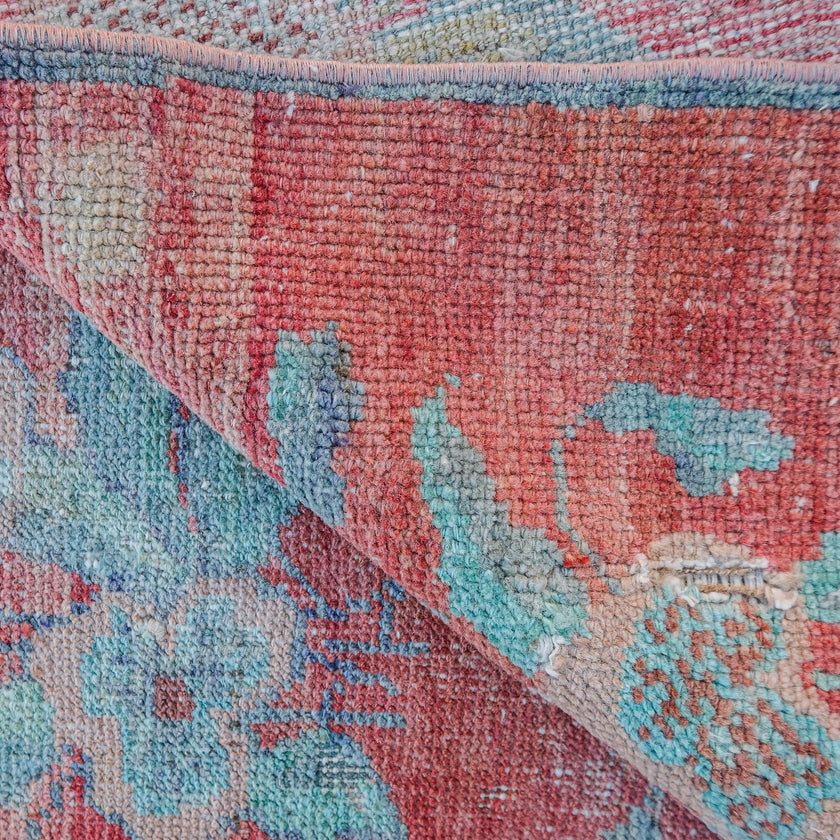 4794 Handwoven Vintage Rug 3'3x11'6
