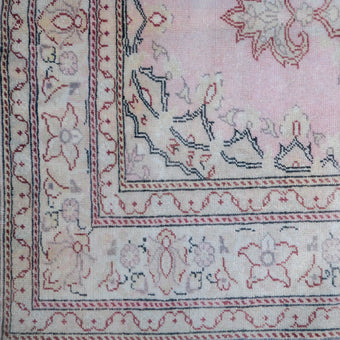 4961 Handwoven Vintage Rug 3'3x9'8