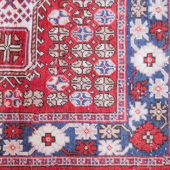 4962 Handwoven Vintage Rug 3'11x8'2