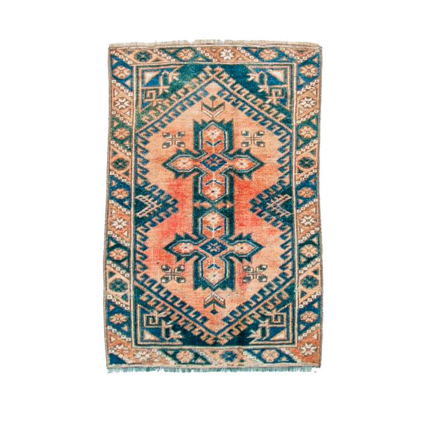 4983 Handwoven Vintage Rug 2'6x3'7