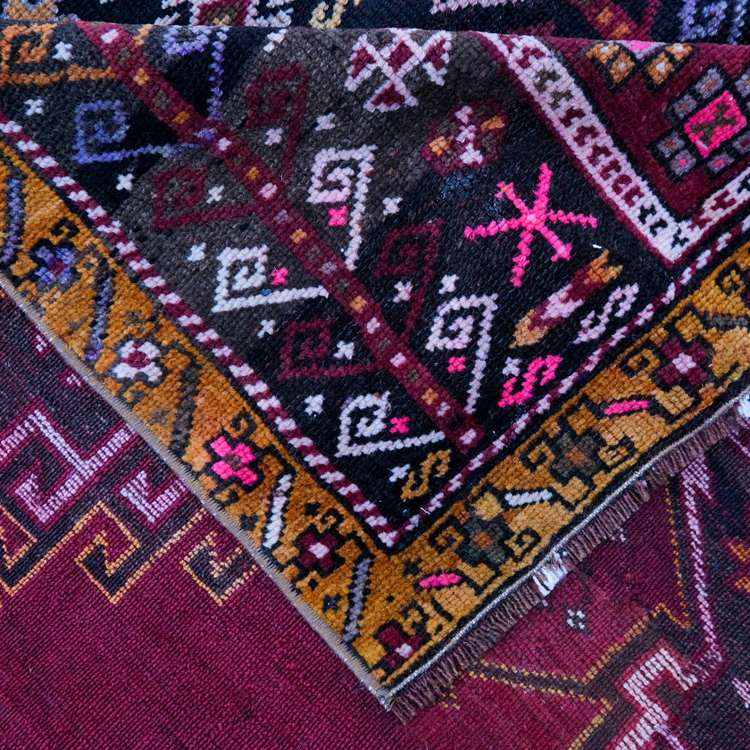 4992 Handwoven Vintage Rug 3'1x10'2