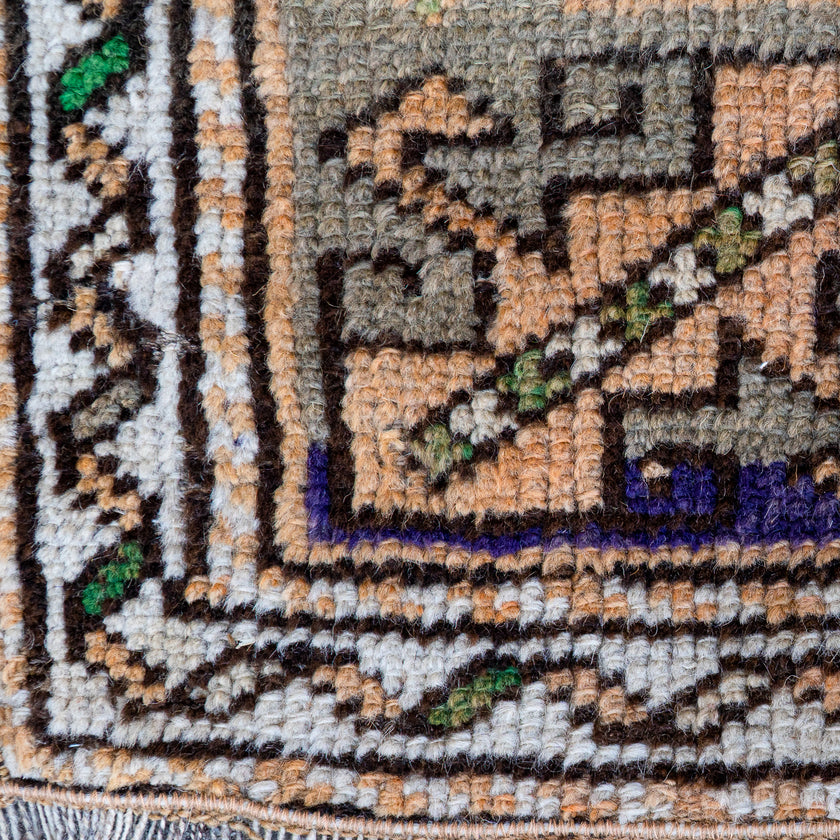 5073 Handwoven Vintage Rug 4'4x5'11