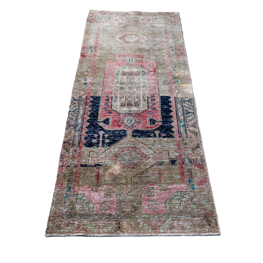 56803 Handwoven Vintage Rug 3'6x9'7