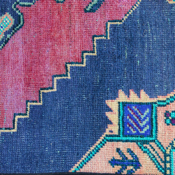 56882 Handwoven Vintage Rug 2'9x10