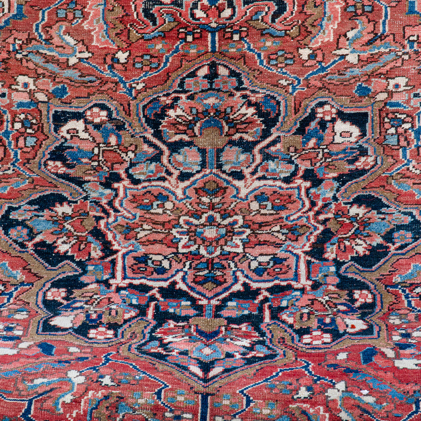 6016 Handwoven Vintage Rug 8'1x11'5