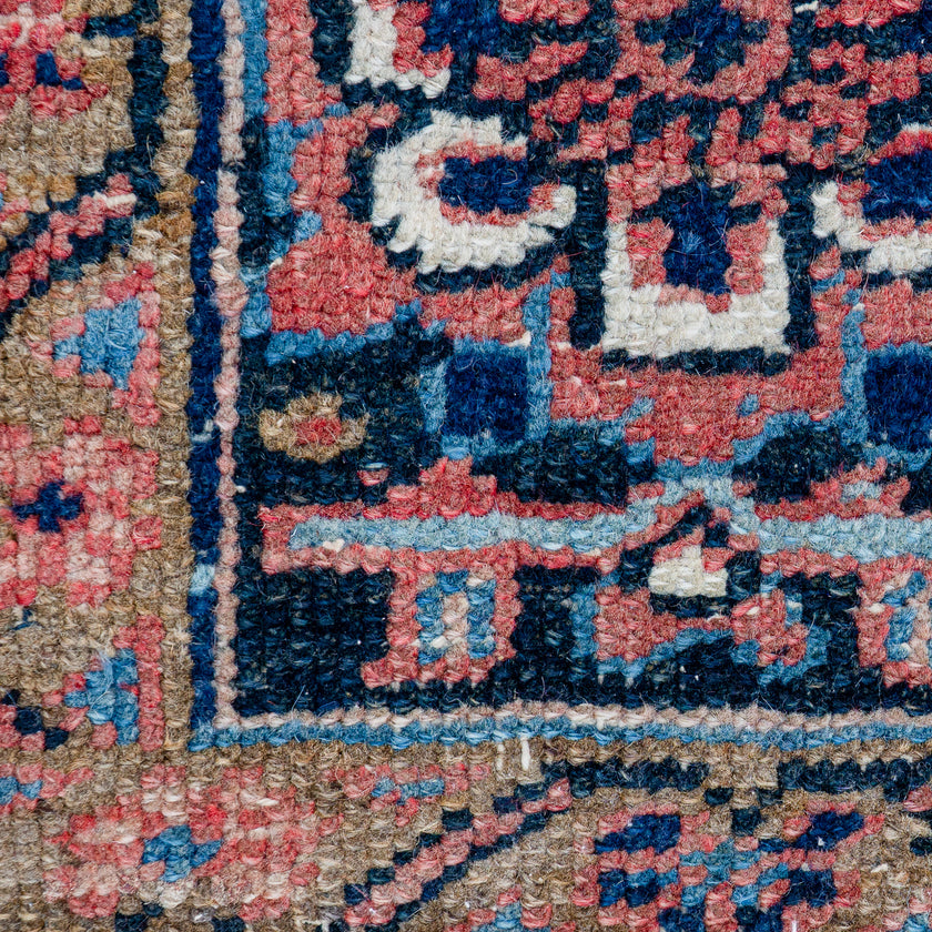 6016 Handwoven Vintage Rug 8'1x11'5