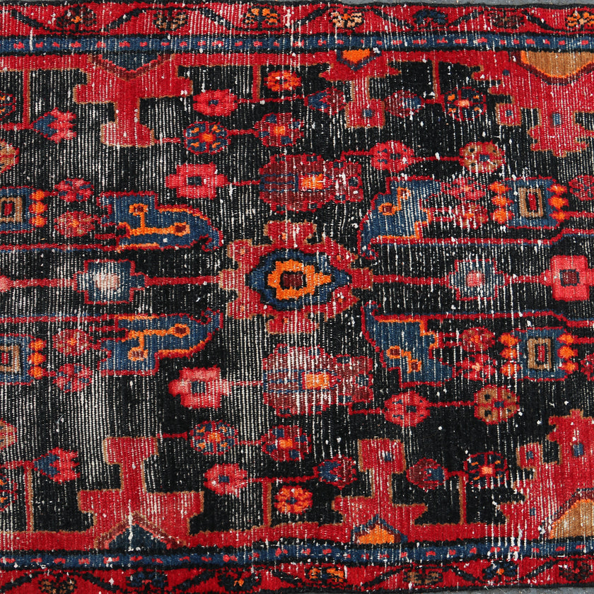 60200 Handwoven Vintage Rug 2'7x15'5