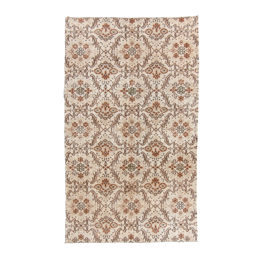 6055 Handwoven Vintage Rug 4'1x6'10