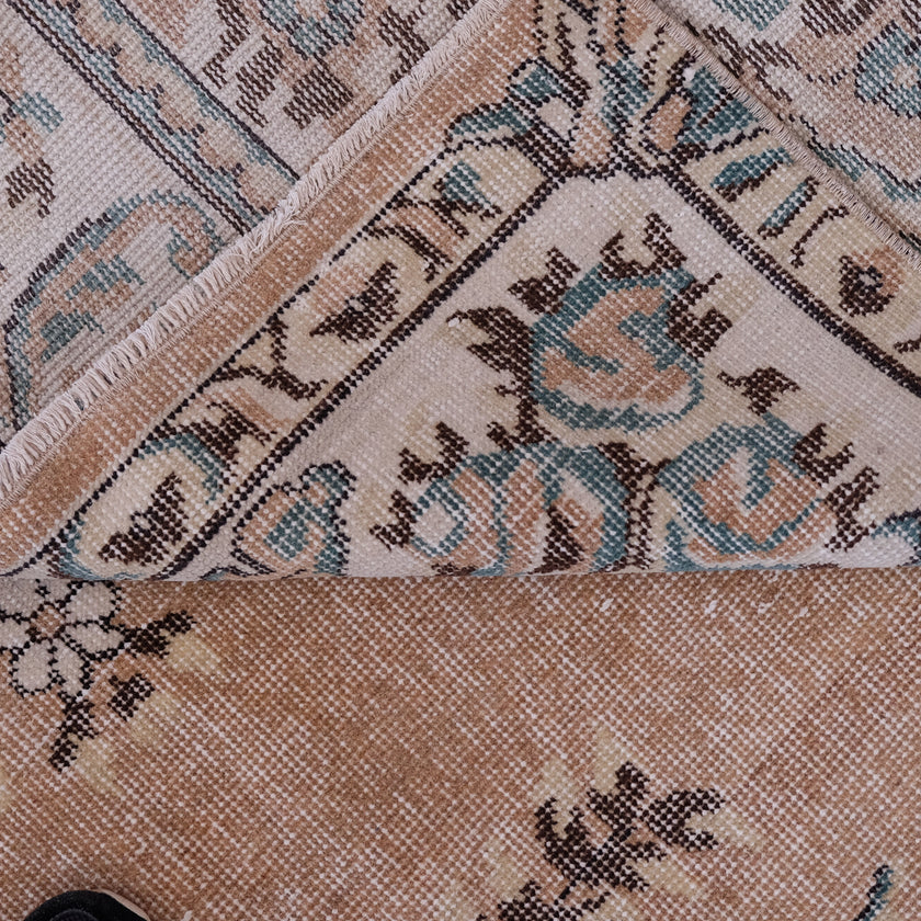 6063 Handwoven Vintage Rug 6'3x9'6