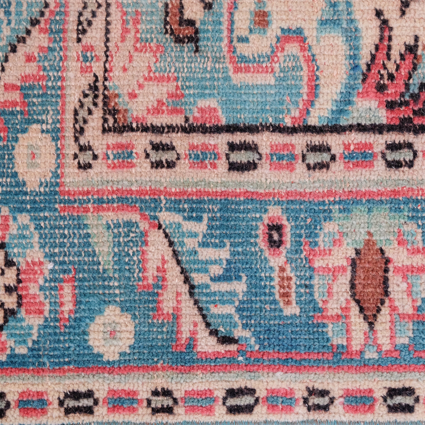 6102 Handwoven Vintage Rug 6'4x9'7