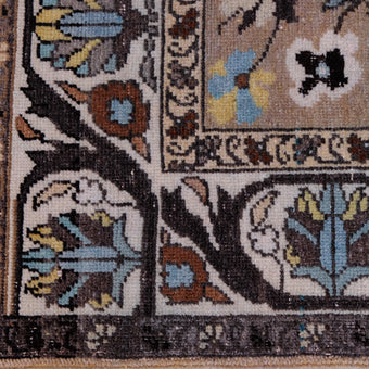 6118 Handwoven Vintage Rug 4'8x9'4