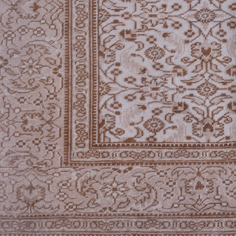 6138 Handwoven Vintage Rug 8'1x11'8
