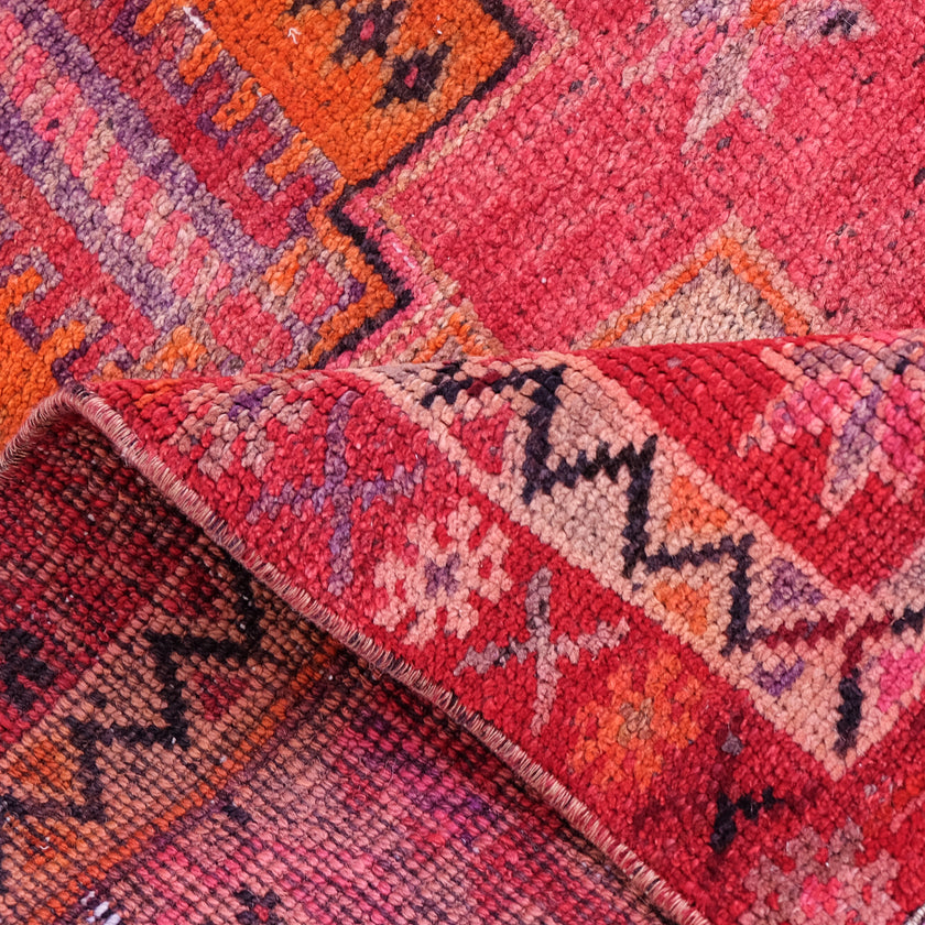 6180 Handwoven Vintage Rug 2'7x10'11