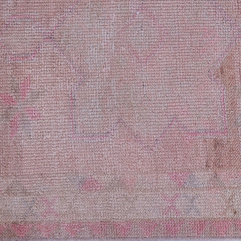 6184 Handwoven Vintage Rug 2'8x12'9