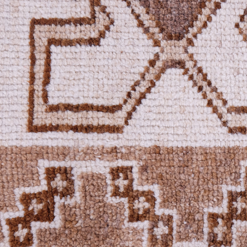 6197 Handwoven Vintage Rug 3x11’2