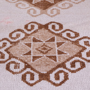 6198 Handwoven Vintage Rug 3'2x11