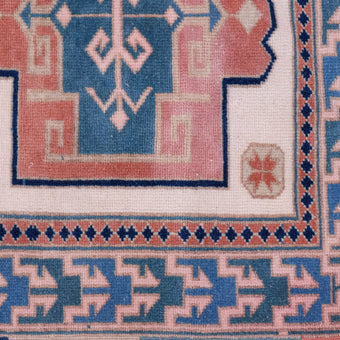 6261 Handwoven Vintage Rug 2'10x3'10