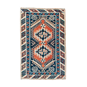 6265 Handwoven Vintage Rug 2'5x3'9