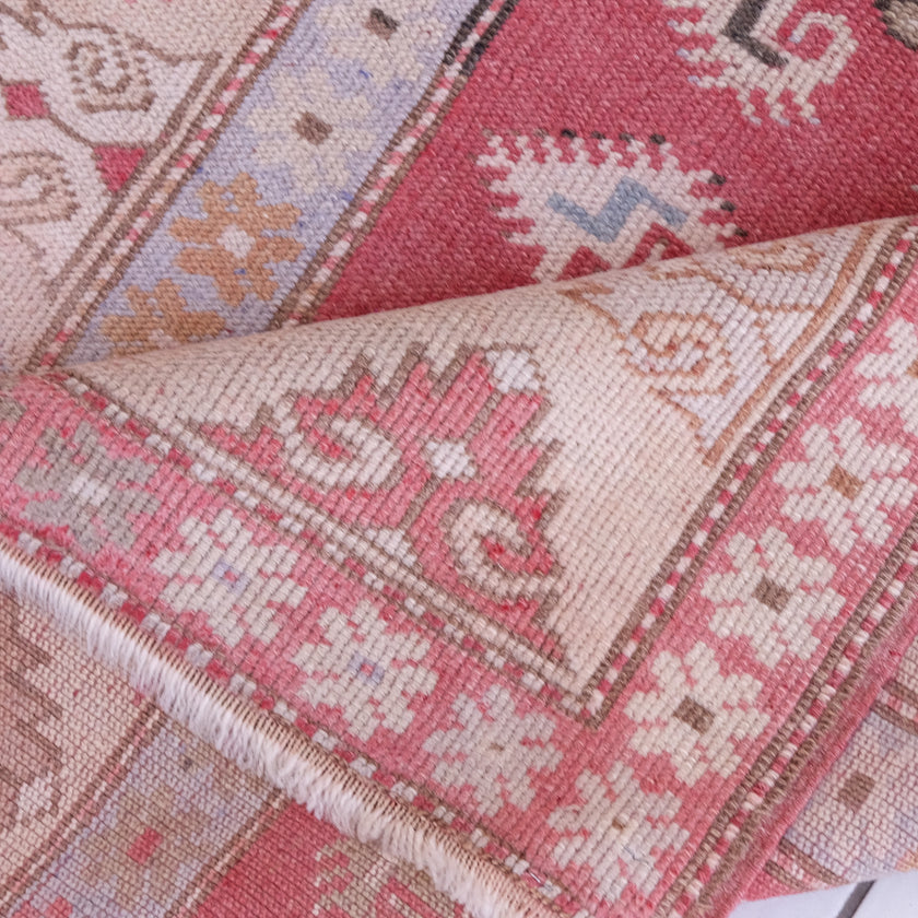 6287 Handwoven Vintage Rug 3'2x5'1
