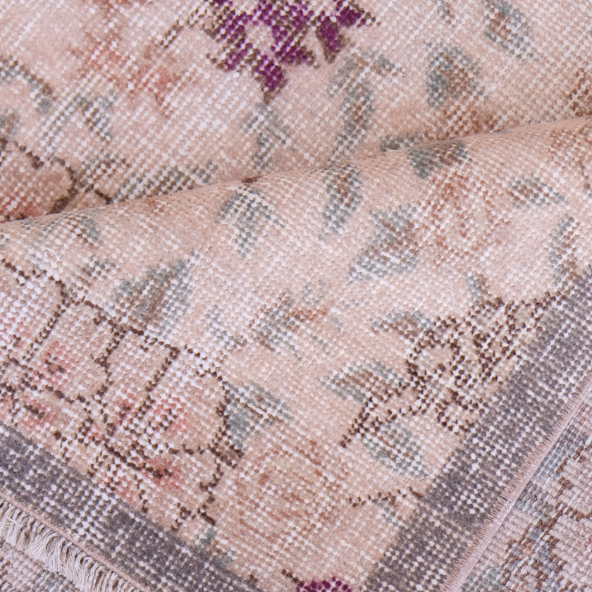 6289 Handwoven Vintage Rug 3'2x5'8