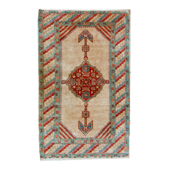 6290 Handwoven Vintage Rug 2'4x3'9