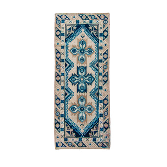 6310 Handwoven Vintage Rug 2'5x5'11