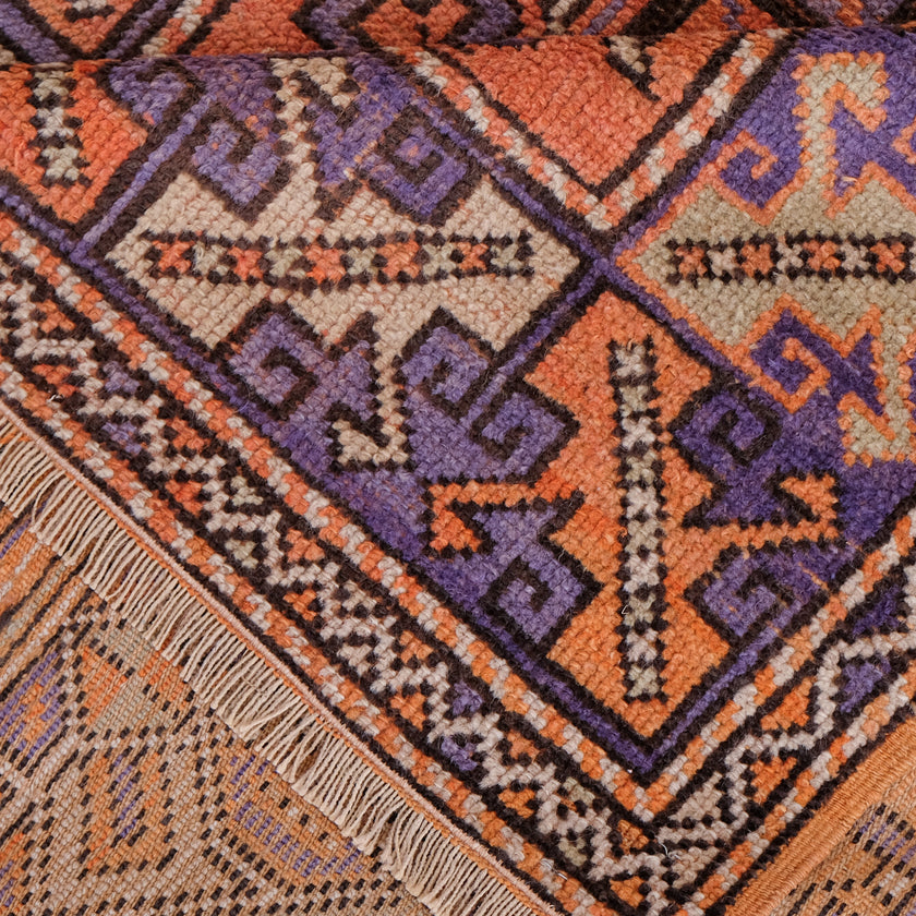 6313 Handwoven Vintage Rug 4x5'10