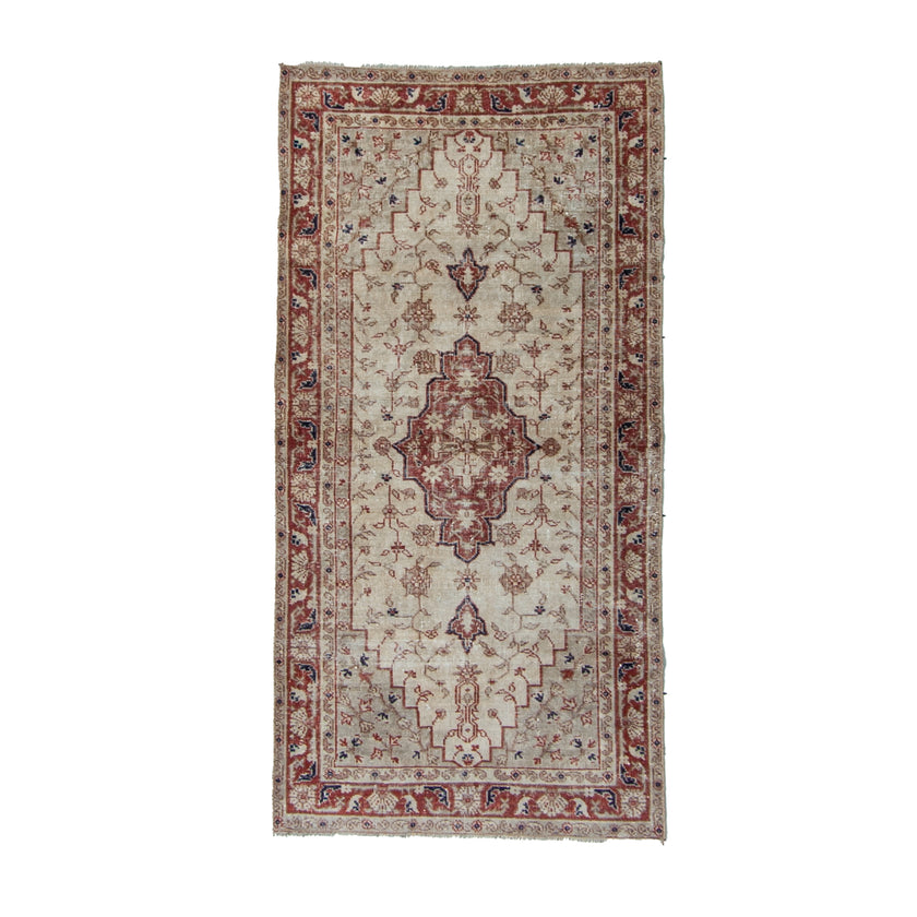 6329 Handwoven Vintage Rug 3'4x6'5