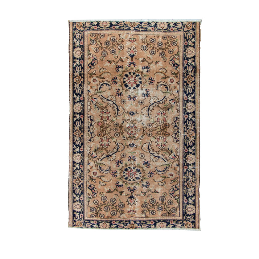 6341 Handwoven Vintage Rug 4x6'2
