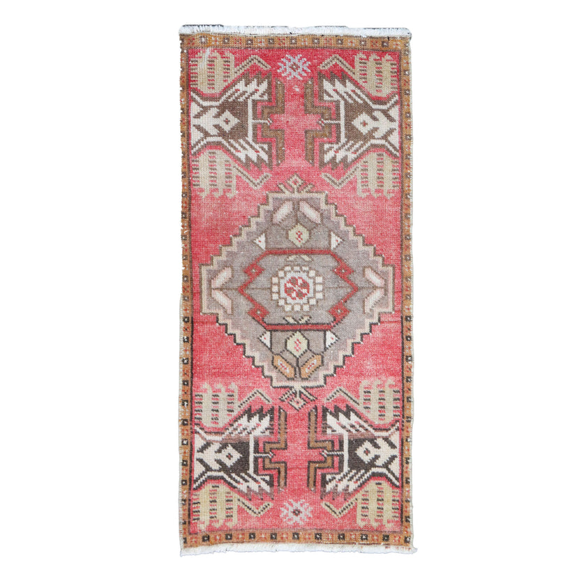 6592 Handwoven Vintage Rug 1'6x3'4