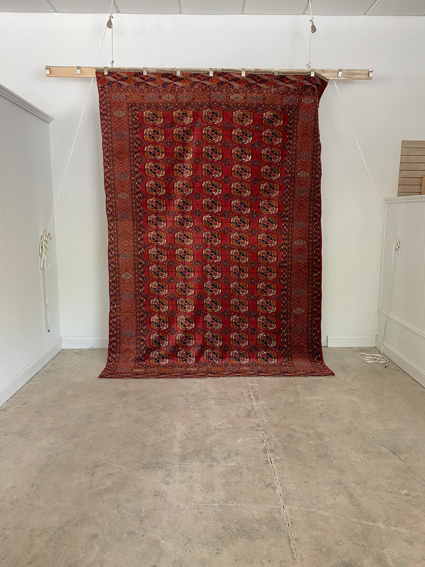 702 Handwoven Antique Rug 7’1x10’5