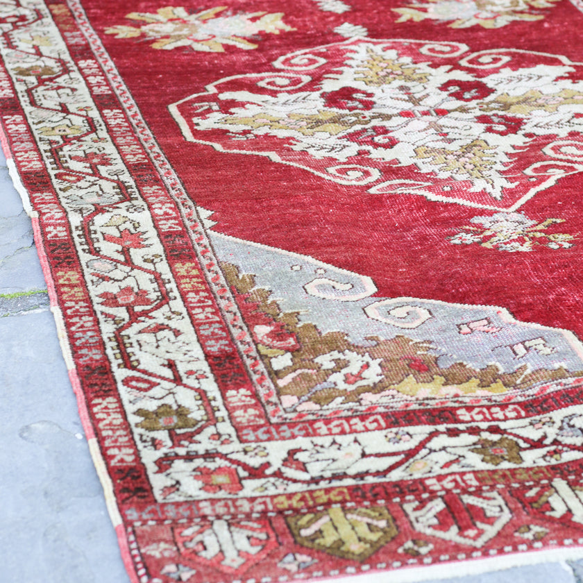 725 3’4x10’5 Handwoven Antique Rug