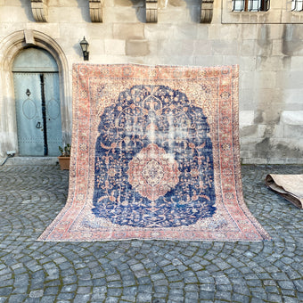 AY174 Handwoven Vintage Rug 8'4x10'8