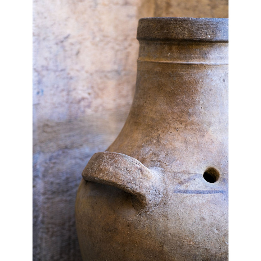 Olive Jar N6 (23x38)