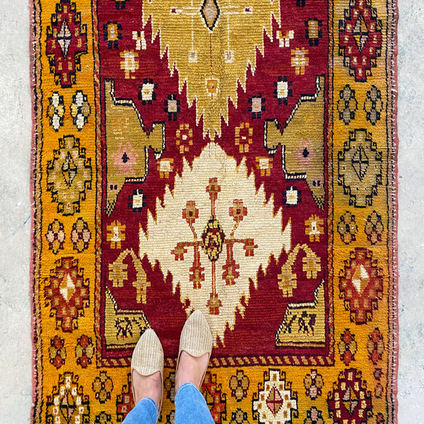 ON HOLD 507 Handwoven Antique Rug 3’6x9